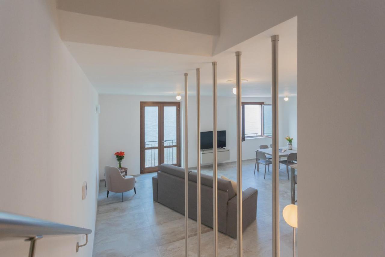 Dream Lake Apartments Lake View - Private Beach By Rent All Como Lezzeno Exterior photo
